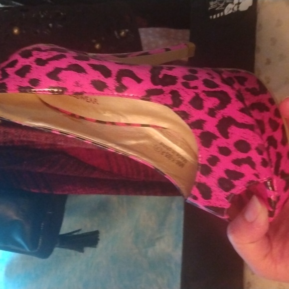 Ami clubwear pink leopard pattern heels sz 7 - Picture 13 of 17